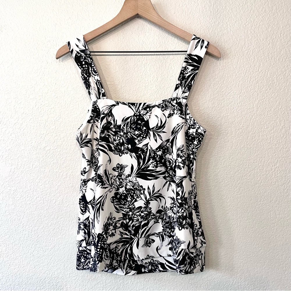 White House Black Market Floral Chain Neckline Top - Picture 11 of 11
